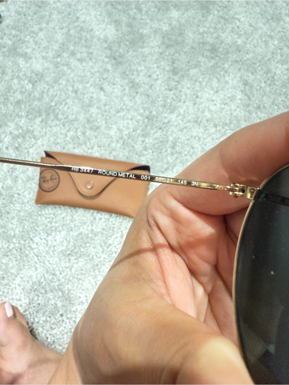 Ray-Ban sunglasses - Picture 3 of 5